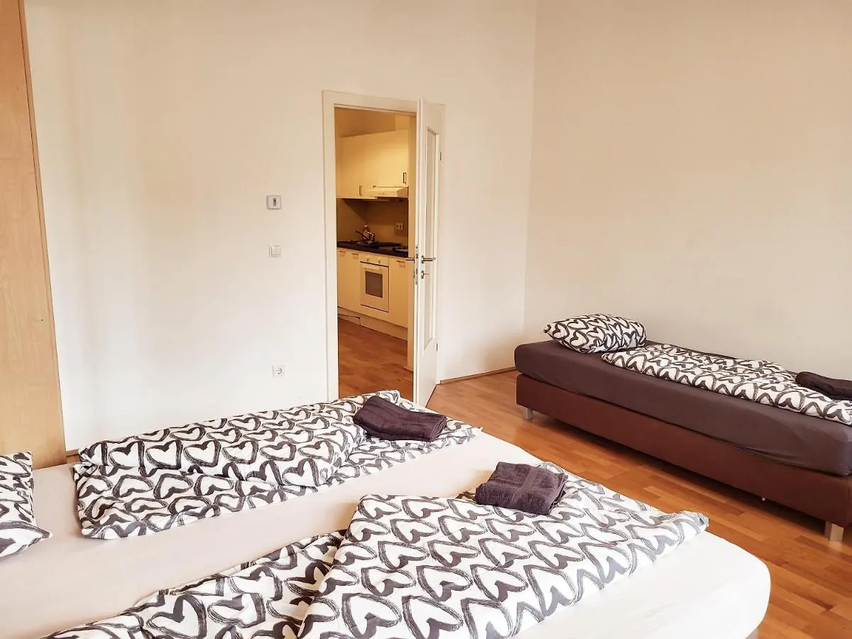 Floridsdorfer Apartment - Free Highspeed-Internet Viena
