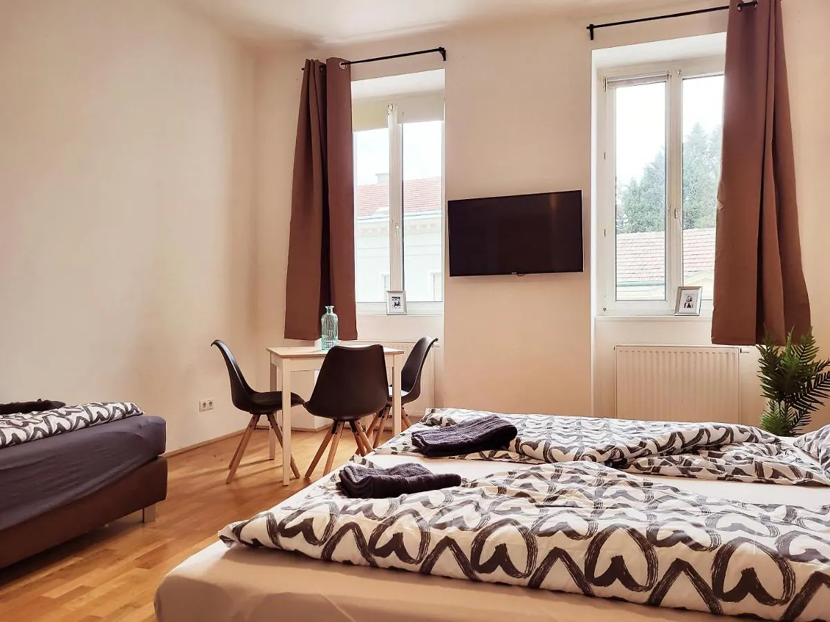 Floridsdorfer Apartment - Free Highspeed-Internet Viena