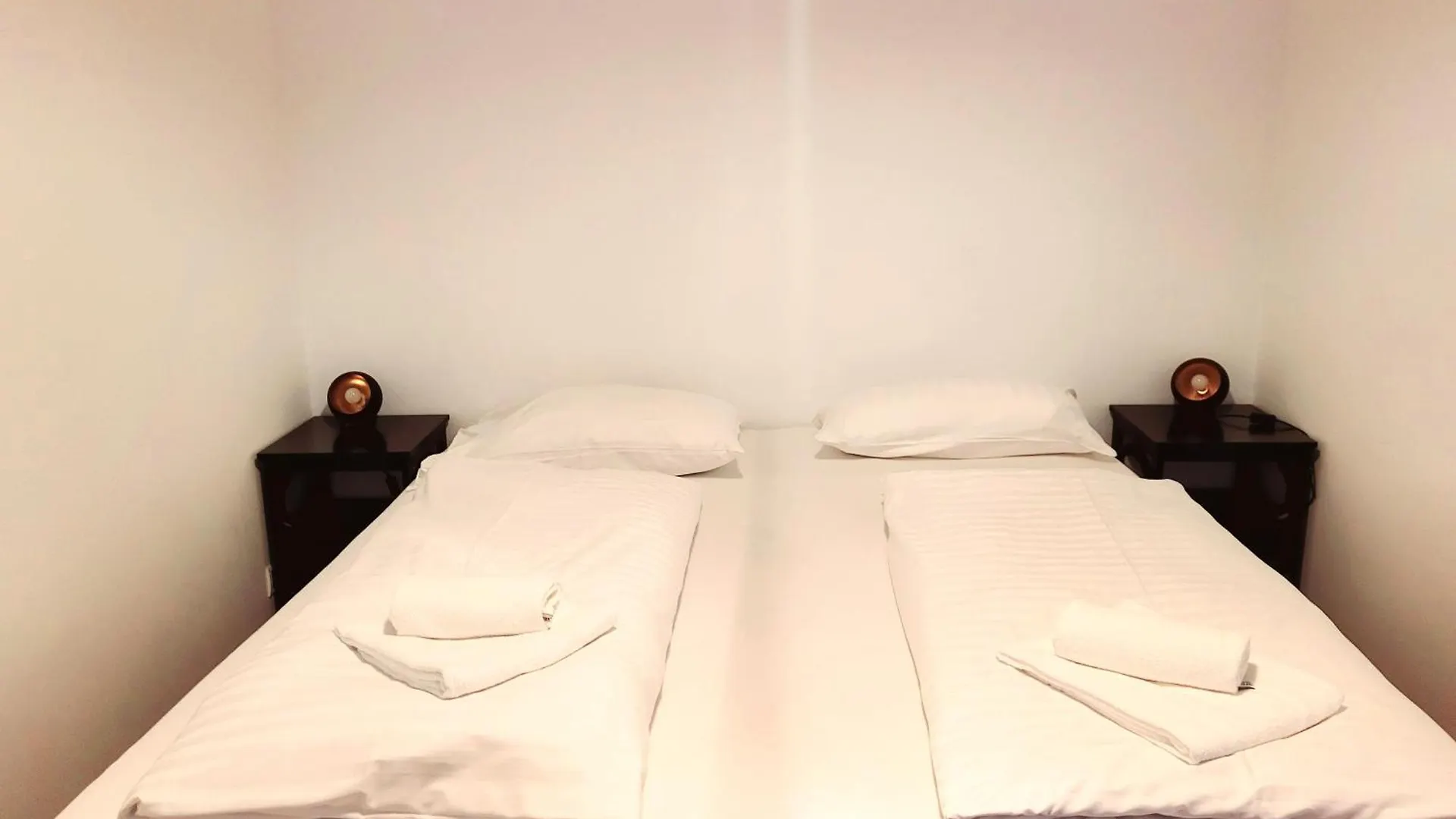 Floridsdorfer Apartment - Free Highspeed-Internet Viena 0*,  Áustria