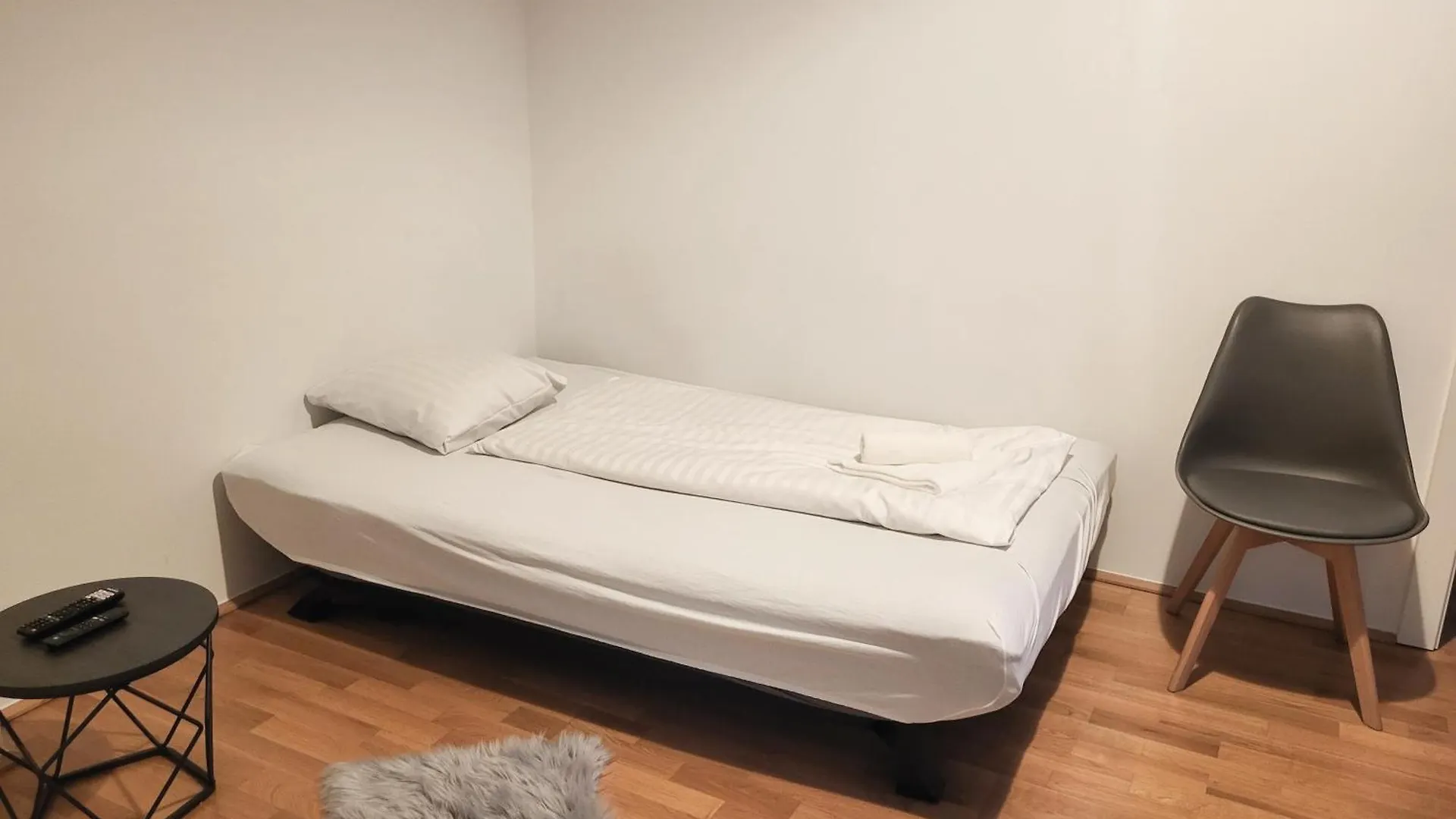 Floridsdorfer Apartment - Free Highspeed-Internet Viena
